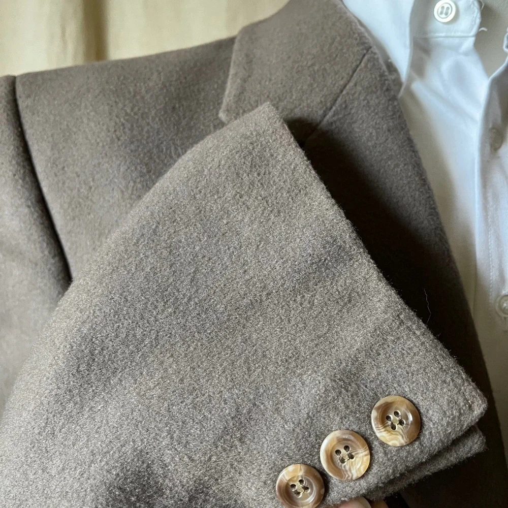 Vintage Taupe Gray Cashmere Blend Overcoat Men's‎ Size 44L Classic